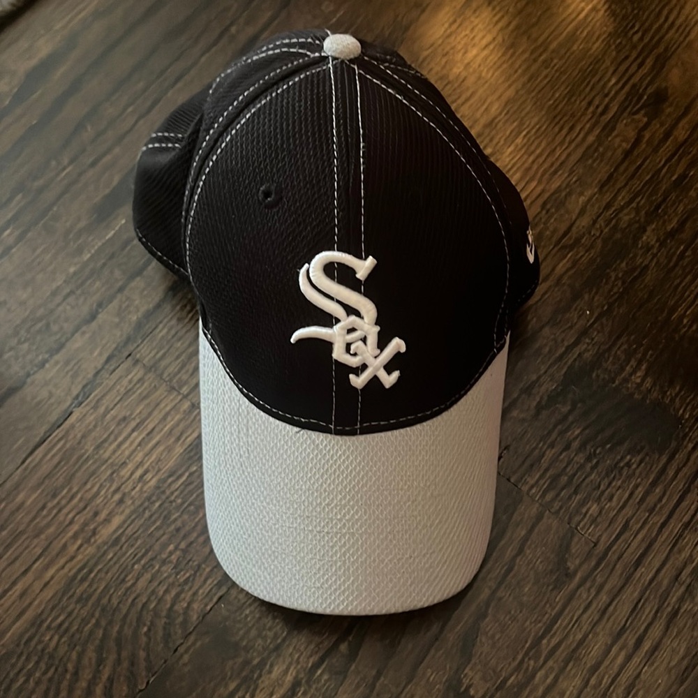 Chicago white sox baseball hat